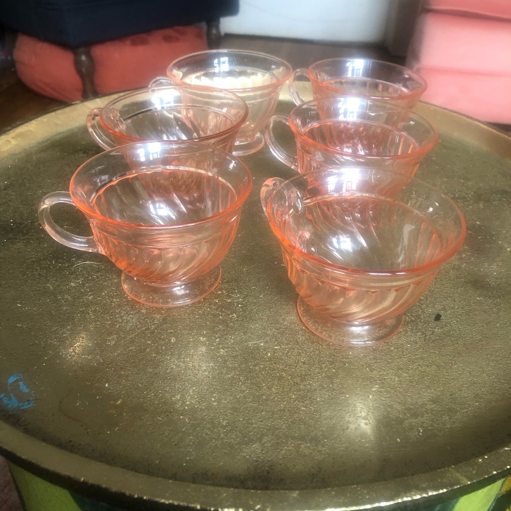 Chic Coral Glass Teacup Set